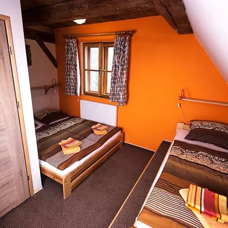 Pislikdum Feriegård Stara Cervena Voda
